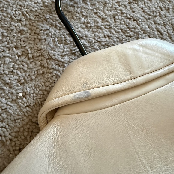 Red and cream  Women's leather Jacket - Picture 7 of 8